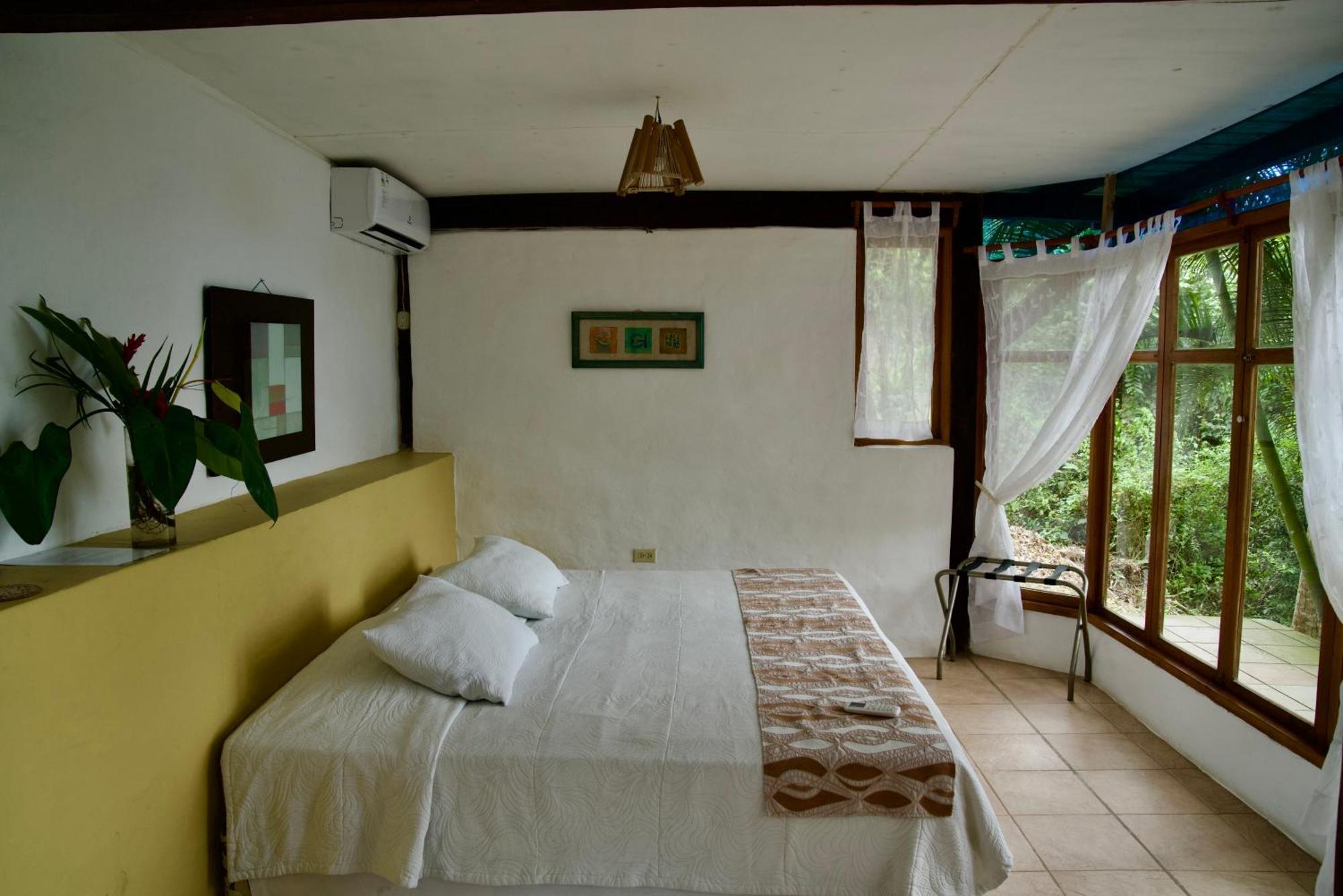 Samai Lodge Holistic Living Olón Exterior foto